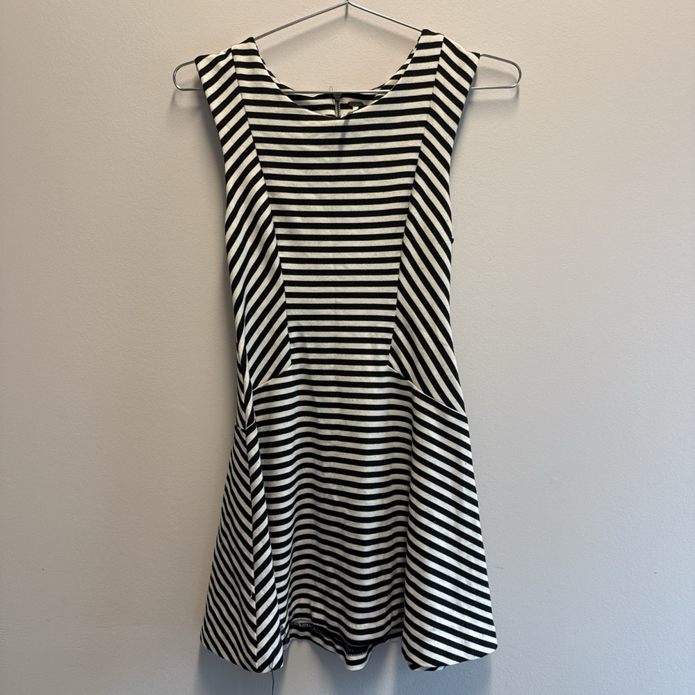 Black and White Striped Sleeveless Dress